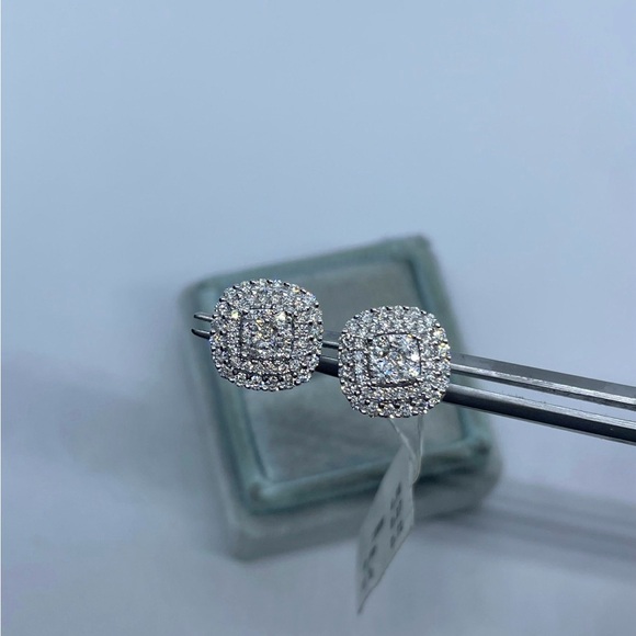 14kt White Gold & .55tcw Natural Mined Diamond Cushion Shaped Stud Earrings - Picture 4 of 9